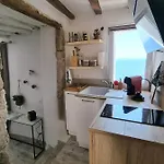 Mare E Rocca Apartment